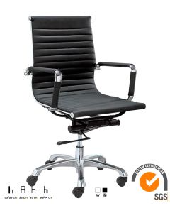 Poltroncina Ufficio 4 regolazioni struttura alluminio gambe cromate ecopelle Nera