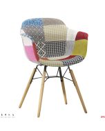 Poltroncina Design in tessuto multicolor struttura in faggio e metallo